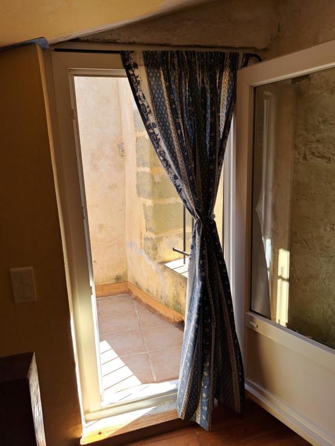 La Maison De Gisele Bed & Breakfast Saint-Victor-des-Oules Exterior foto