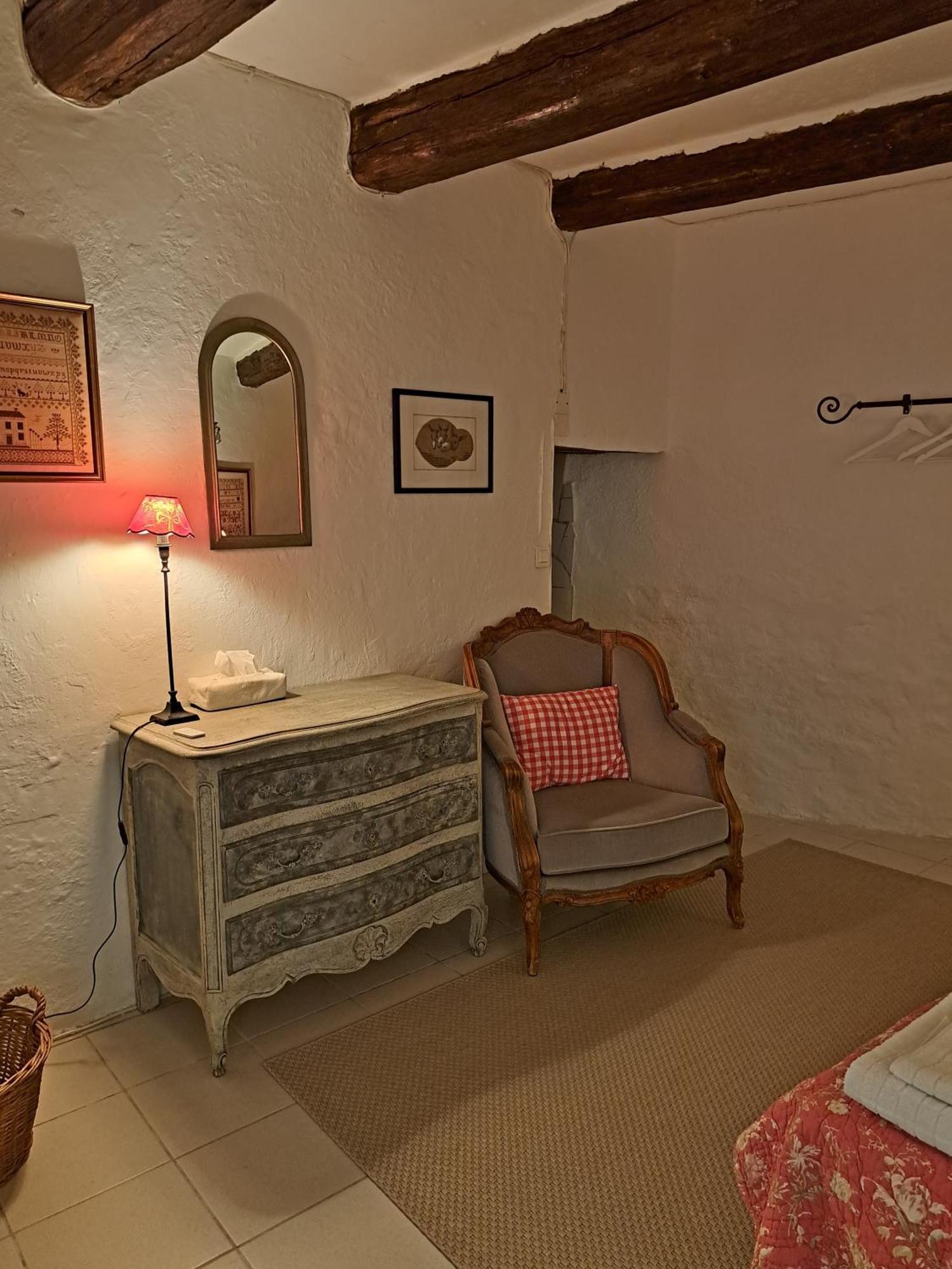 La Maison De Gisele Bed & Breakfast Saint-Victor-des-Oules Exterior foto